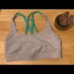 Lululemon Energy Sports Bra Size 6